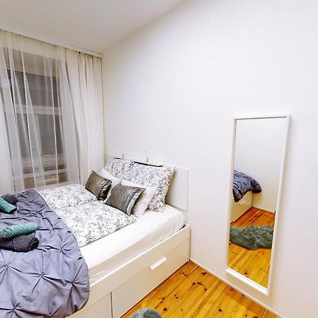 Apartment Wood Wina Bagian luar foto